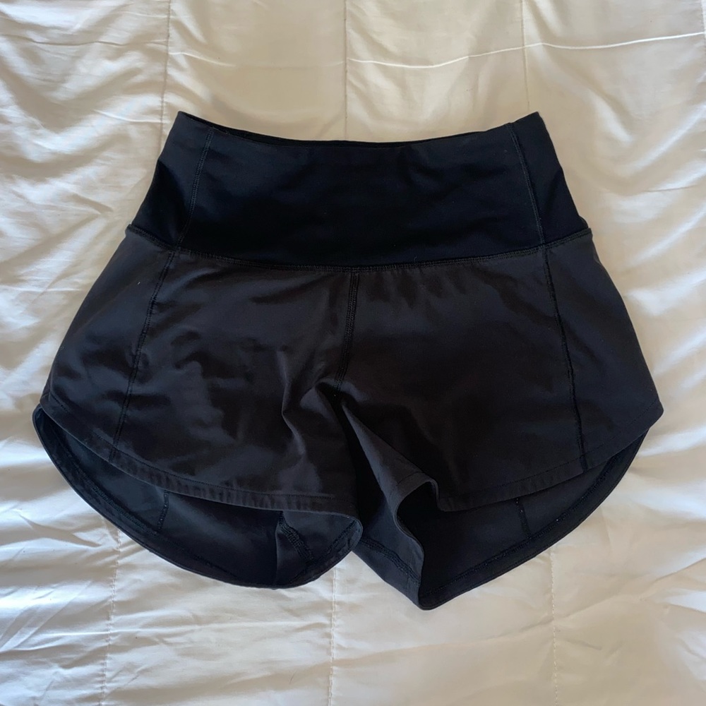 Lululemon High rise Speed up shorts